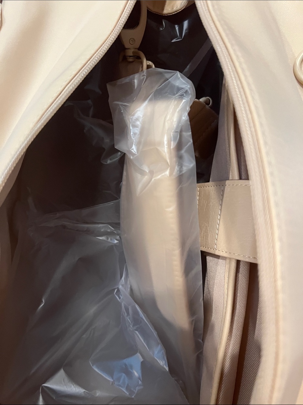 Beis commuter duffle bag travel beige nwt - Picture 9 of 9